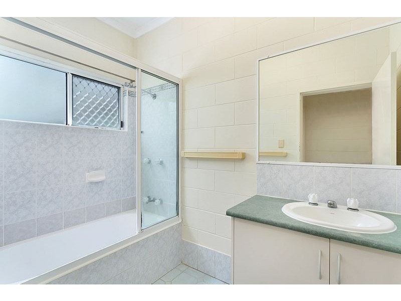 1/19 Dunn Street, Cairns North QLD 4870