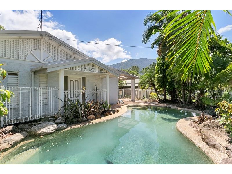 5 Basalt Street, Brinsmead QLD 4870