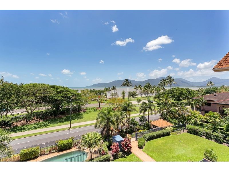 40/275 Esplanade, Cairns North QLD 4870