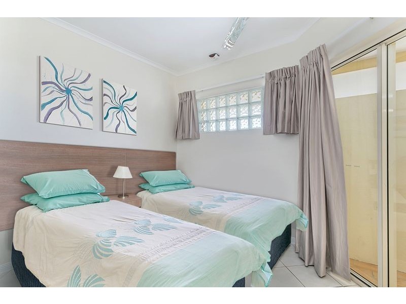 40/275 Esplanade, Cairns North QLD 4870