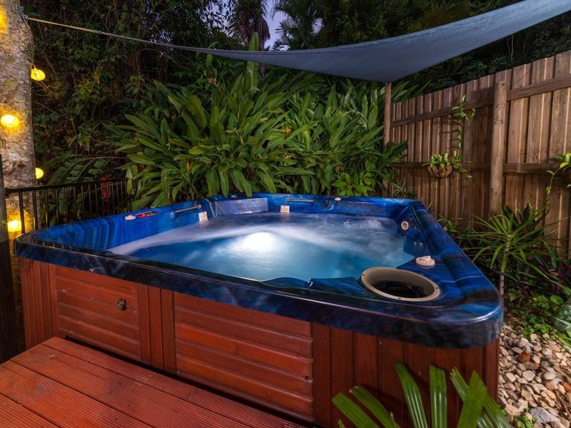 21 Cananga Close, Kamerunga QLD 4870
