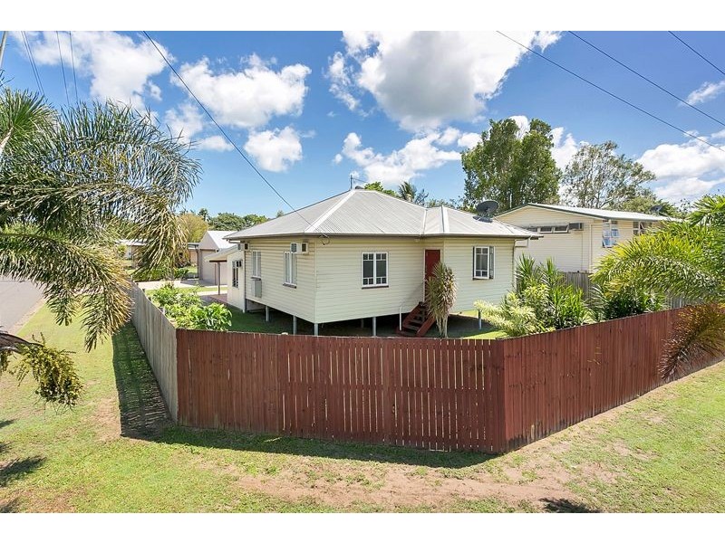 14 Gough Street, Manunda QLD 4870