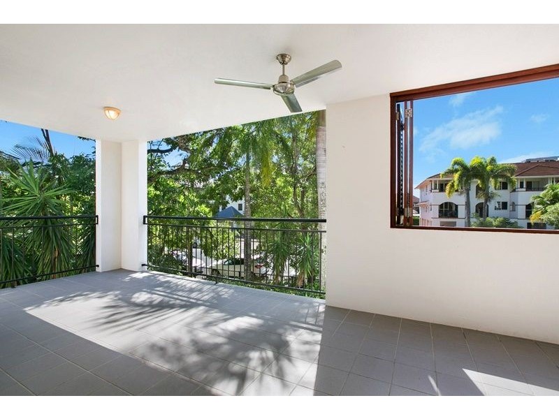 6/33 Digger Street, Cairns North QLD 4870