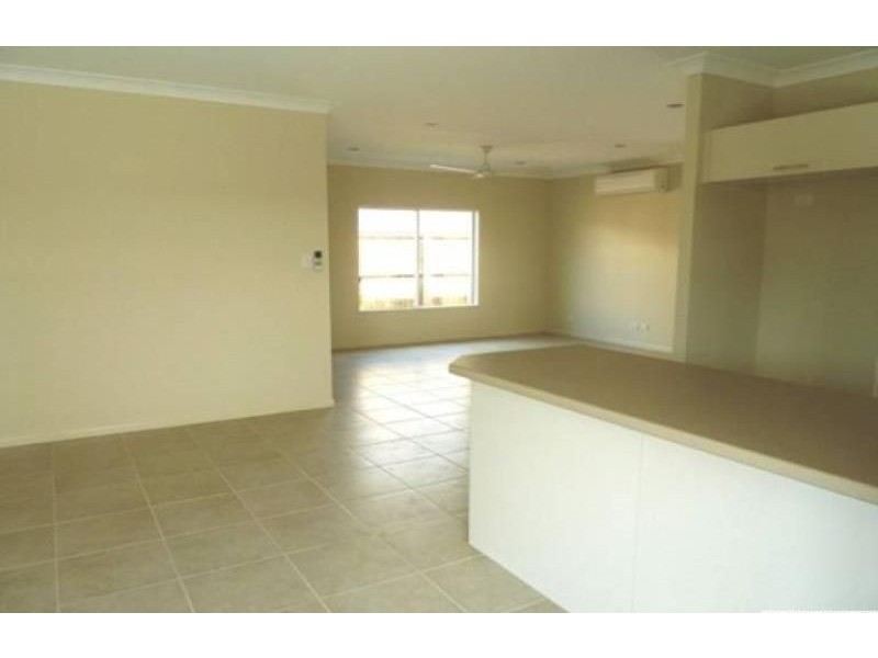 31 Seaways Street, Trinity Beach QLD 4879