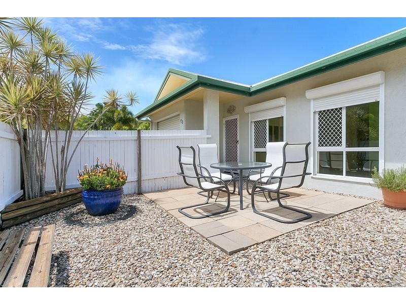 28 Dolphin Close, Kewarra Beach QLD 4879