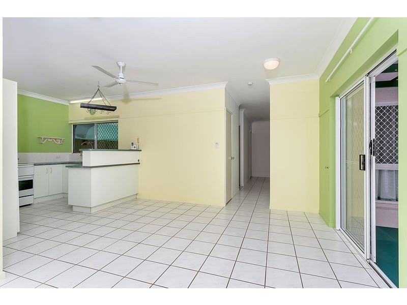 28 Dolphin Close, Kewarra Beach QLD 4879