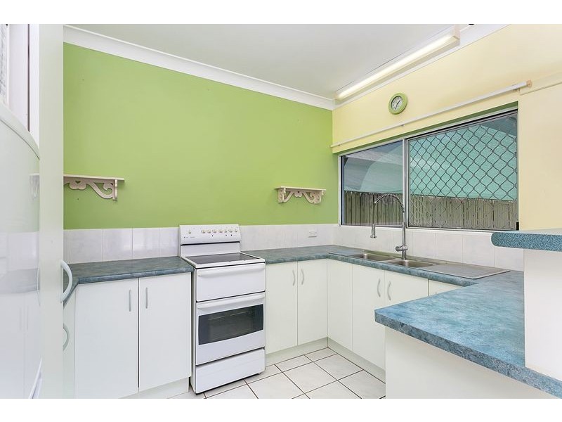 28 Dolphin Close, Kewarra Beach QLD 4879