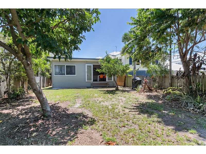 322 Draper Street, Parramatta Park QLD 4870