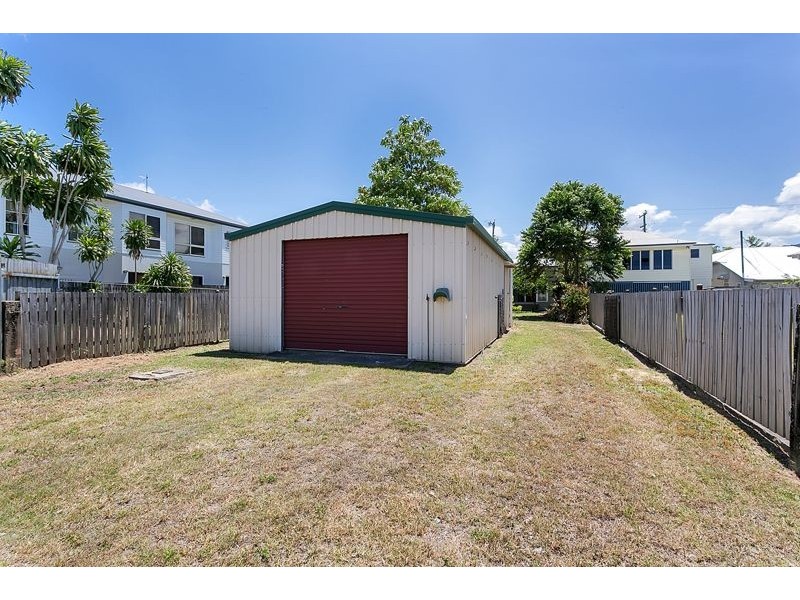 322 Draper Street, Parramatta Park QLD 4870