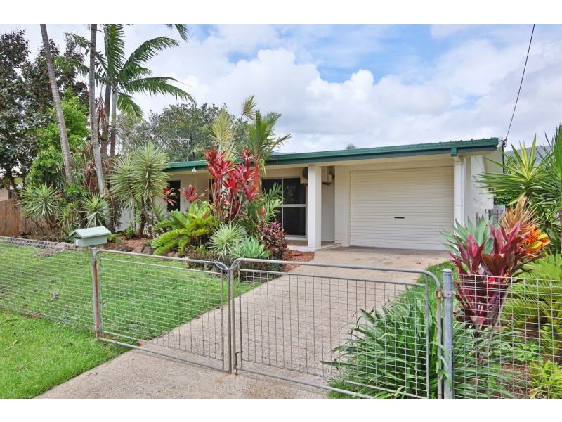 10 Mintaro Cres, Woree QLD 4868