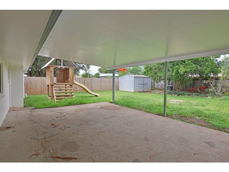 10 Mintaro Cres, Woree QLD 4868
