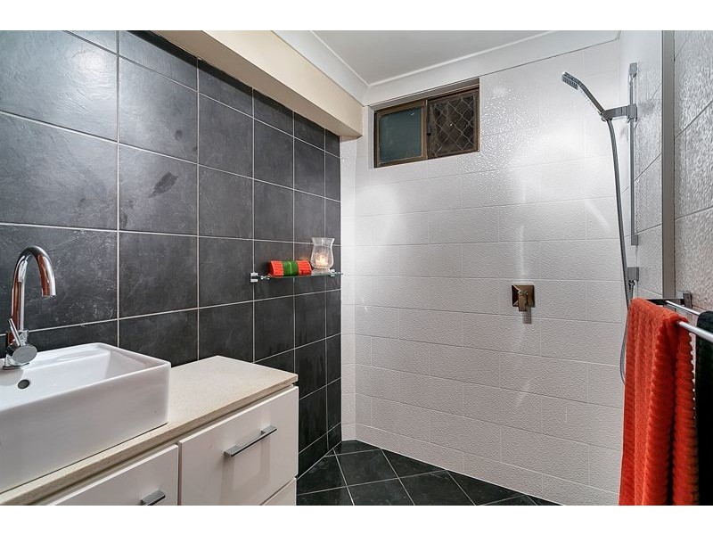 141 Sydney Street, Bayview Heights QLD 4868
