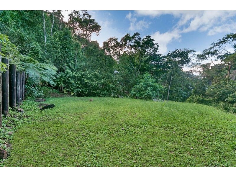 7 Planchonella Close, Edge Hill QLD 4870