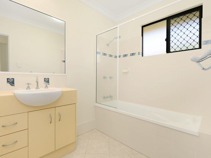 5 Alva Close, Kewarra Beach QLD 4879