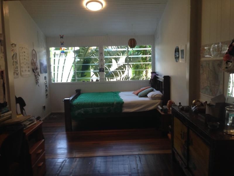 11 Ascot Avenue, Westcourt QLD 4870