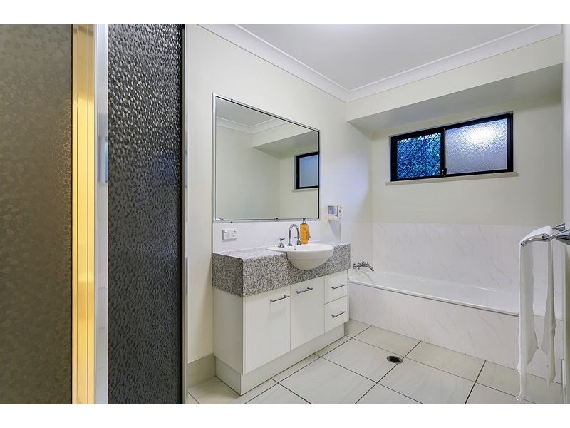 106 Fitzmaurice Drive, Bentley Park QLD 4869