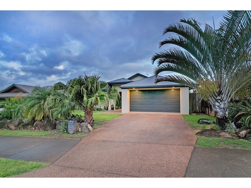106 Fitzmaurice Drive, Bentley Park QLD 4869