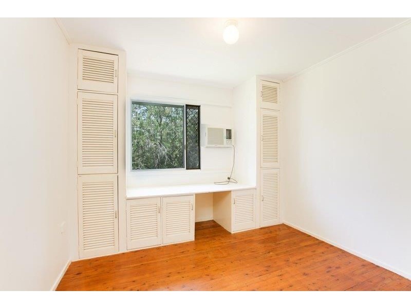 25 Headrick Street, Manunda QLD 4870