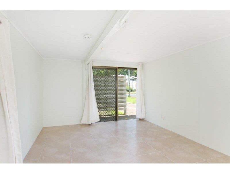 25 Headrick Street, Manunda QLD 4870