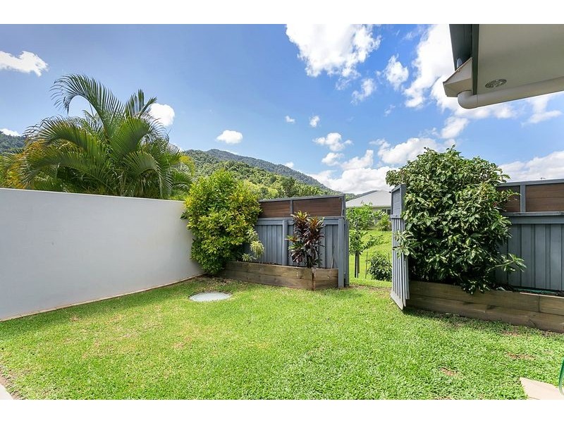14 Kippin Close, Redlynch QLD 4870