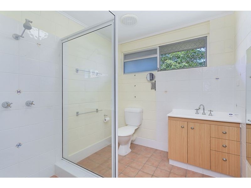 2/330-332 Mayers Street, Edge Hill QLD 4870