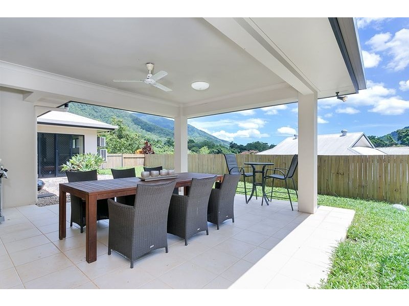 10 Ellie Banning Close, Redlynch QLD 4870