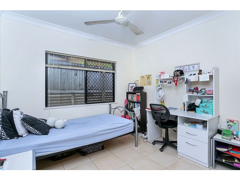10 Ellie Banning Close, Redlynch QLD 4870