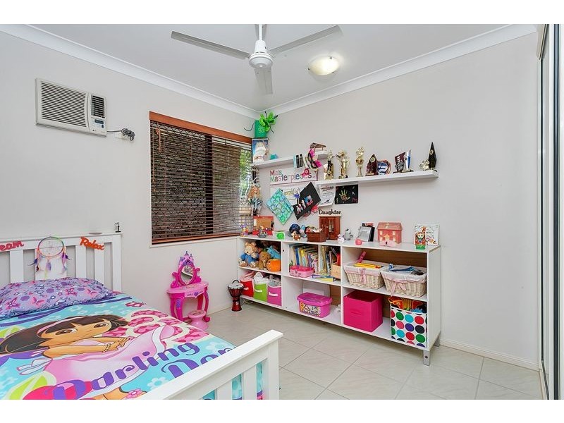 33 Mayflower Street, Mount Sheridan QLD 4868