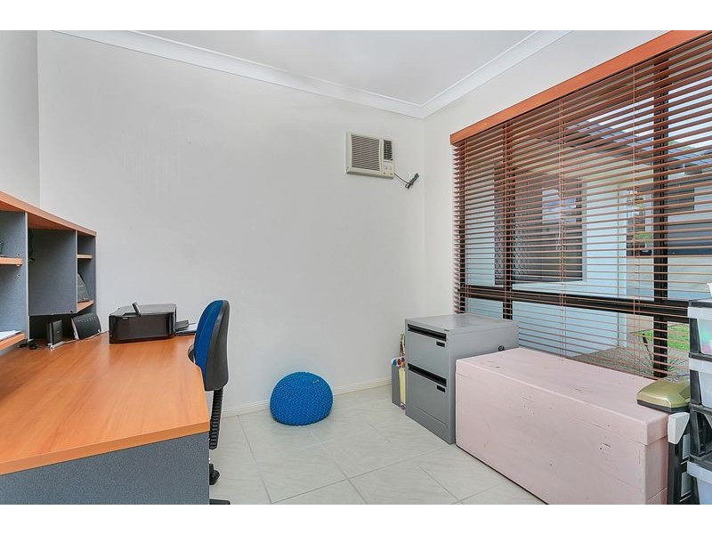 33 Mayflower Street, Mount Sheridan QLD 4868