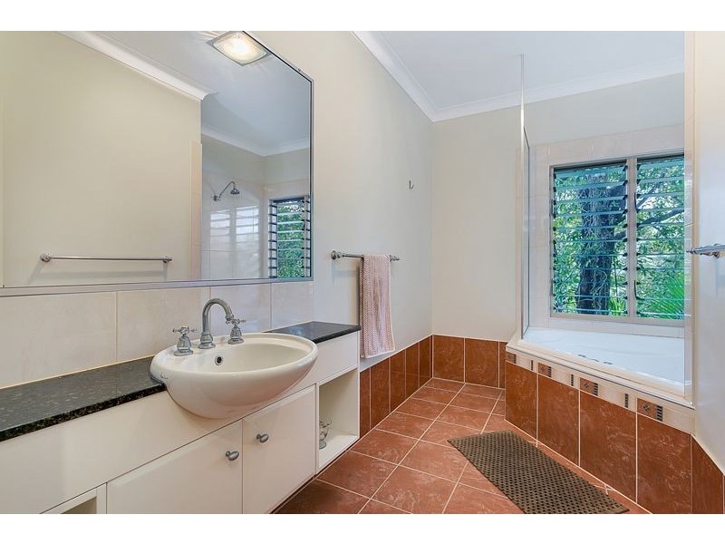 11 Raintree Place, Edge Hill QLD 4870