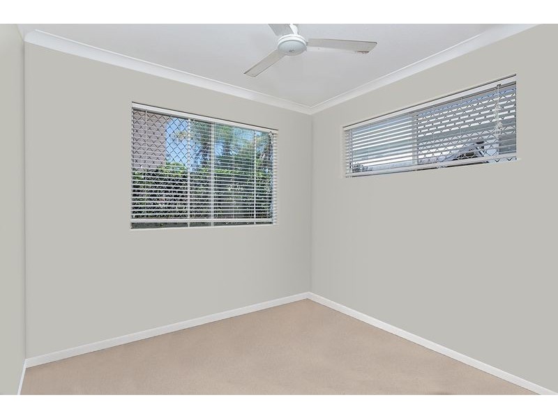 2/8 Springfield Crescent, Manoora QLD 4870