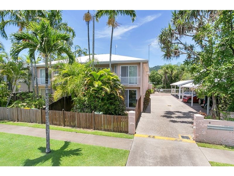 2/8 Springfield Crescent, Manoora QLD 4870