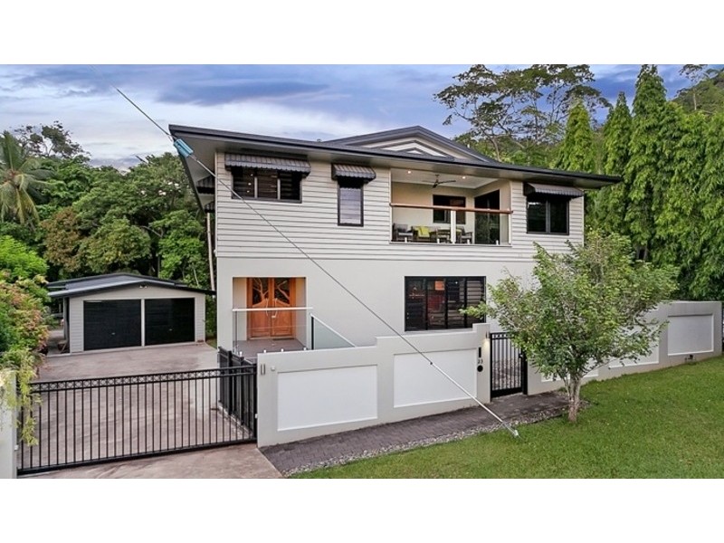 23 Mullins Street, Whitfield QLD 4870