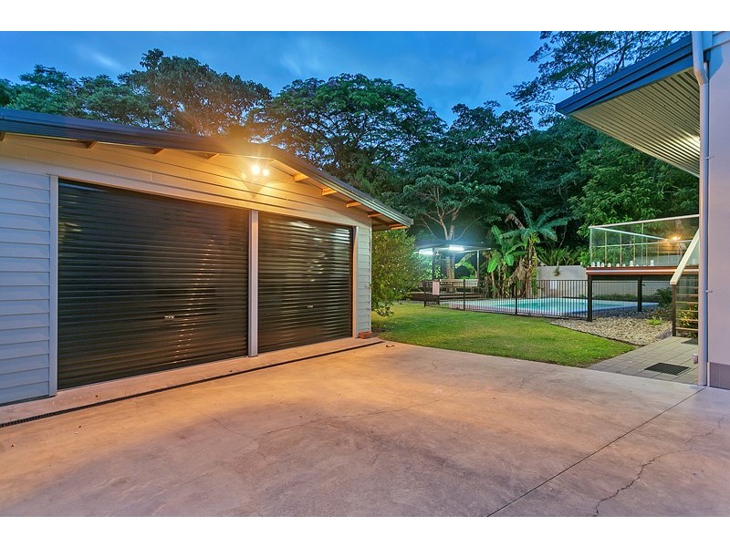 23 Mullins Street, Whitfield QLD 4870