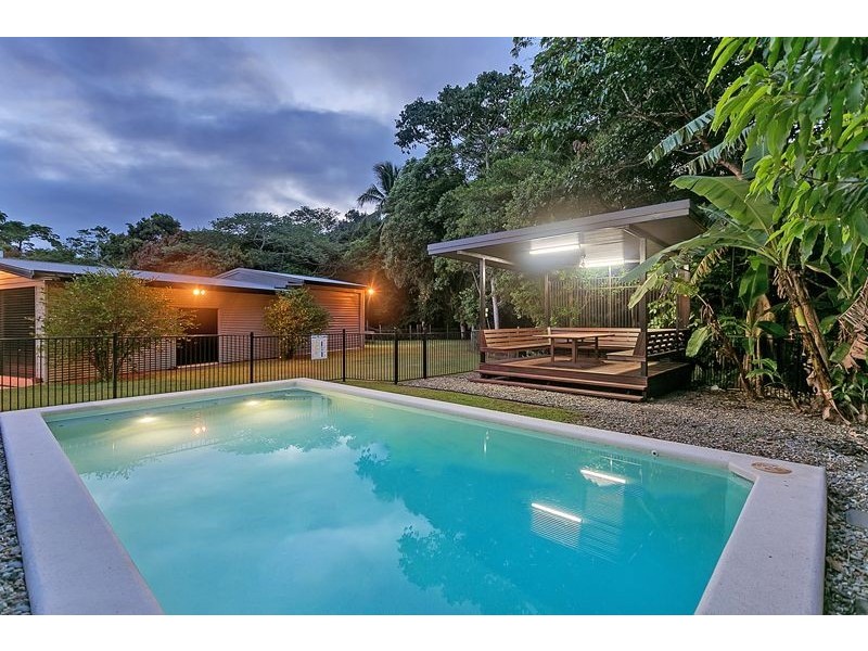 23 Mullins Street, Whitfield QLD 4870