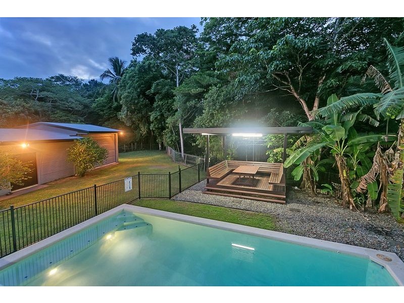 23 Mullins Street, Whitfield QLD 4870