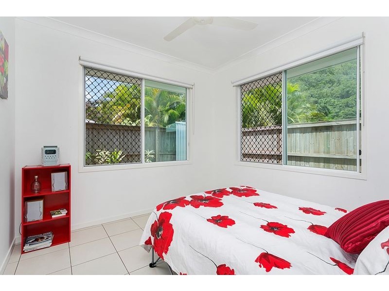 6 Davidson Close, Redlynch QLD 4870