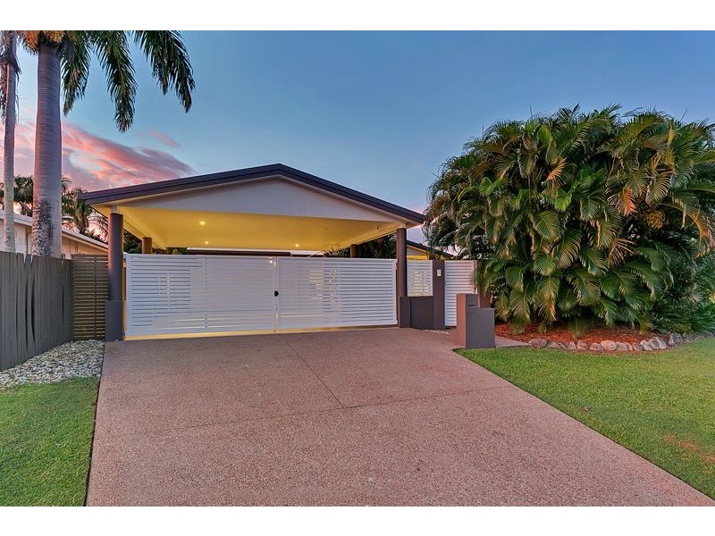 15 Portsea Crescent, Kewarra Beach QLD 4879