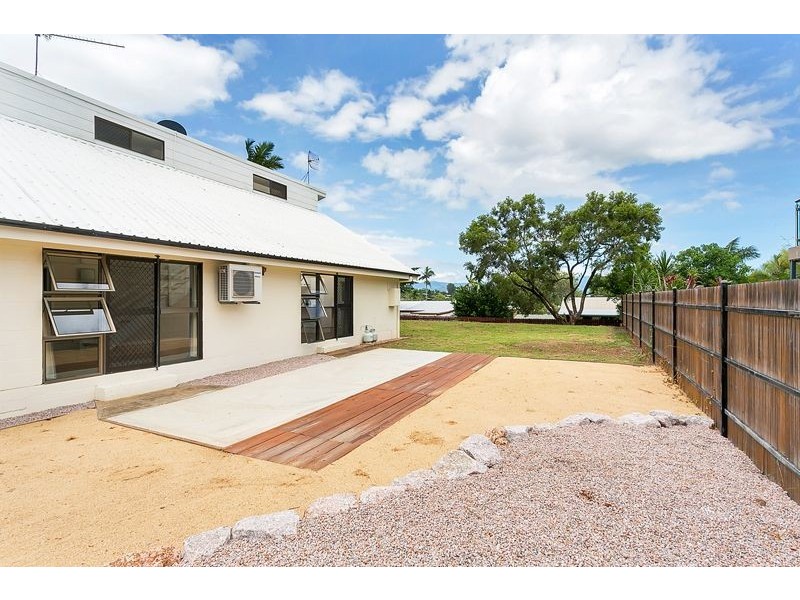 104 Irene Street, Mooroobool QLD 4870