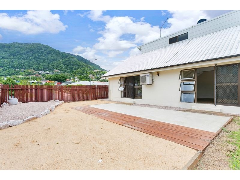 104 Irene Street, Mooroobool QLD 4870
