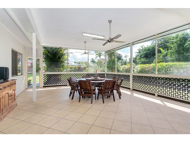 24 Dunbar Street, Mooroobool QLD 4870