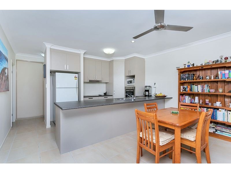 65 Leftwich Street, White Rock QLD 4868