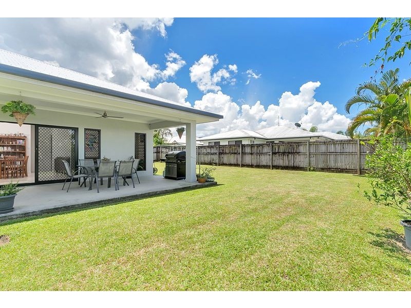 65 Leftwich Street, White Rock QLD 4868