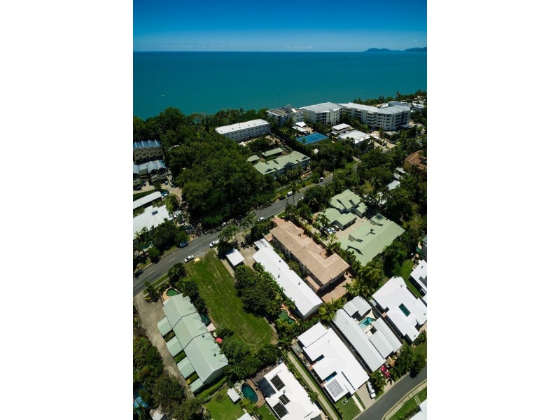 99 Moore Street, Trinity Beach QLD 4879