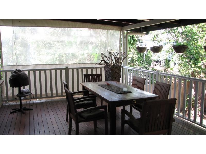 3 Cairns Street, Cairns North QLD 4870