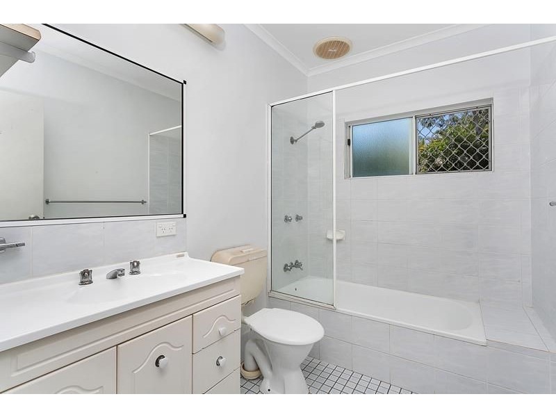 15 Chelsea Close, Kewarra Beach QLD 4879