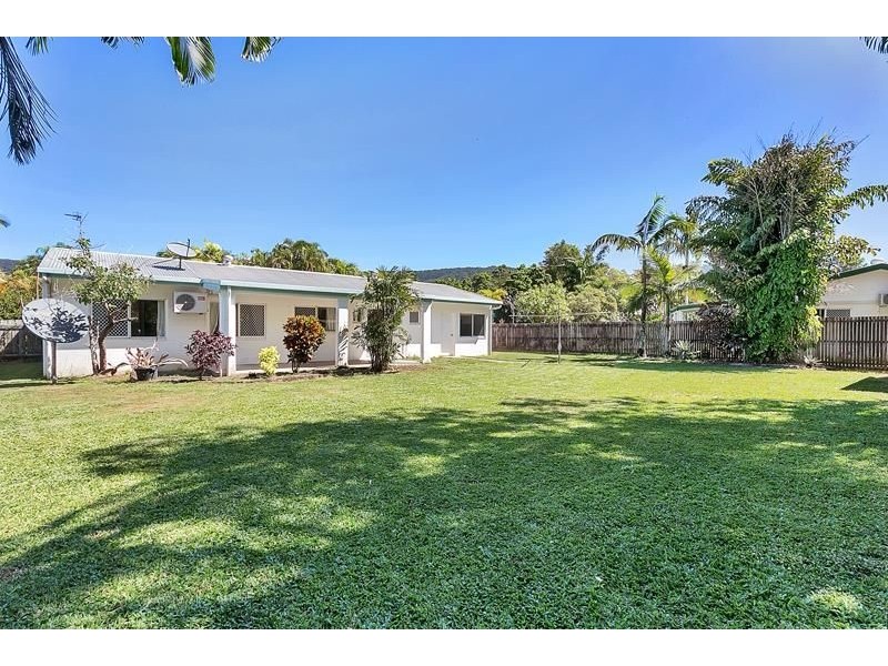 15 Chelsea Close, Kewarra Beach QLD 4879