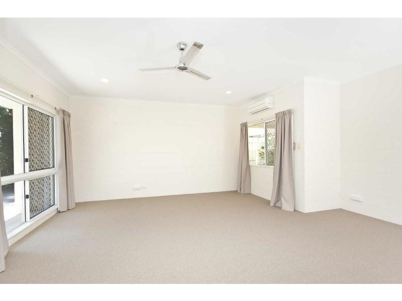 6 Beaman Close, Aeroglen QLD 4870