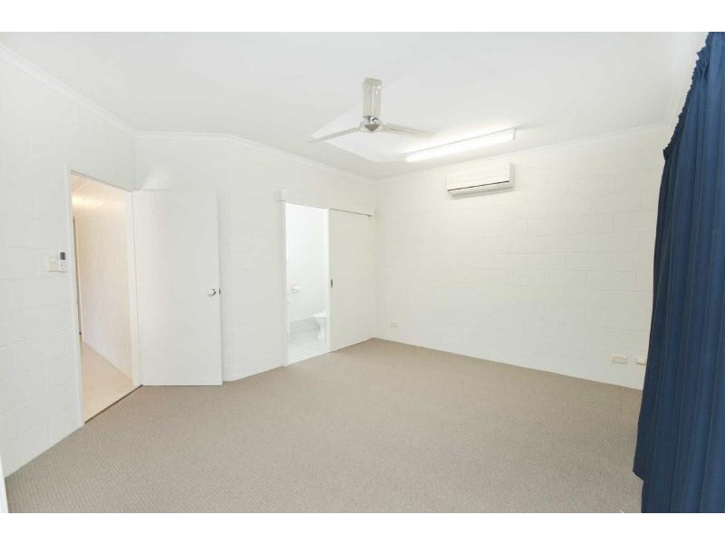 6 Beaman Close, Aeroglen QLD 4870