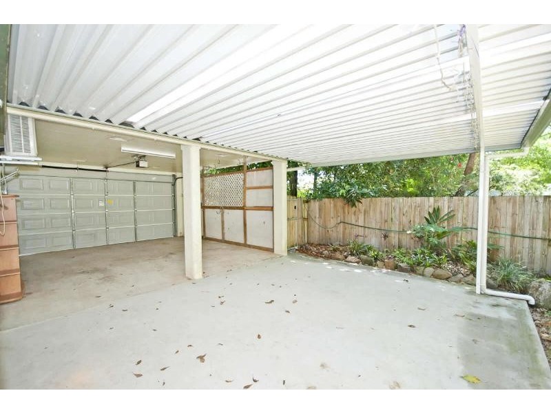 6 Beaman Close, Aeroglen QLD 4870